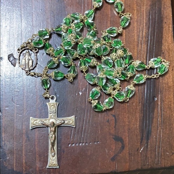 🖤Green beads💕 rosary - Picture 1 of 10